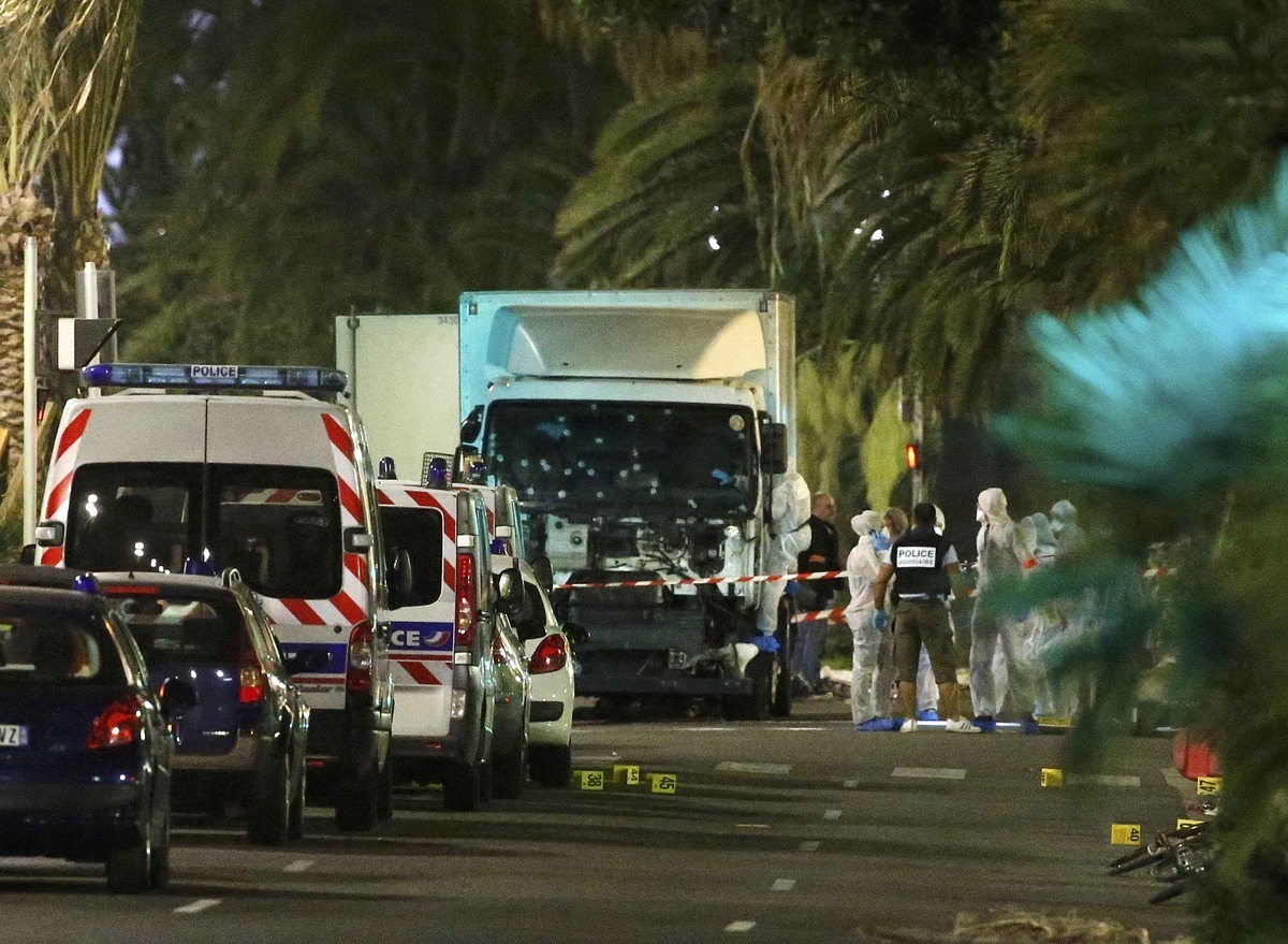 Γαλλία – Νίκαια: Είχαν συλλάβει τον μακελάρη τον Ιανουάριο! Οι τελευταίες κινήσεις του πριν τη σφαγή