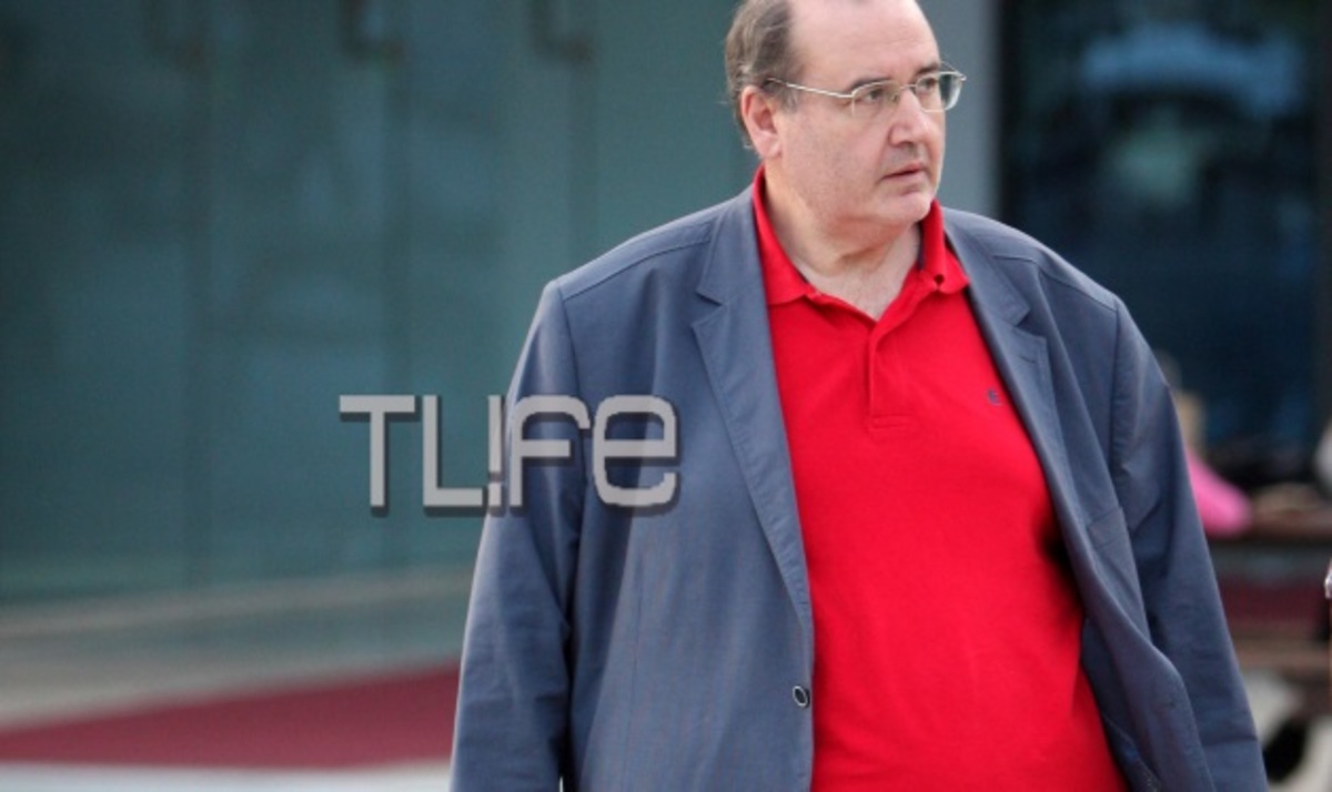 Ο Νίκος Φίλης σε εμπορικό των βορείων προαστίων! ΦΩΤΟ