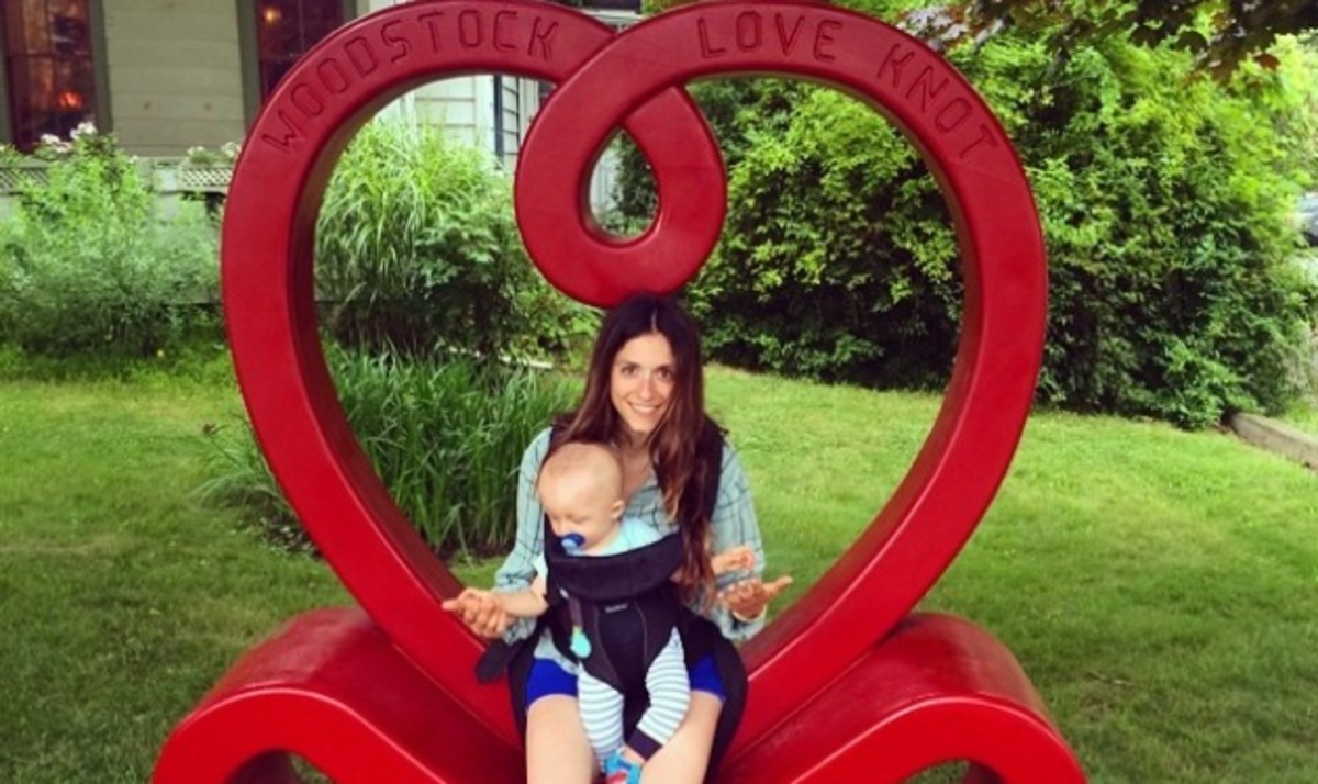 Σοφία Καρβέλα: Φωτογραφίζει ασταμάτητα το γιο της και ανεβάζει τις πόζες του στο instagram!