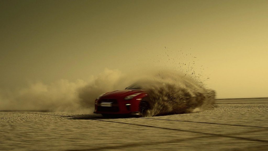 Με Nissan GT-R γιορτάζεται η επέτειος ανεξαρτησίας της… Ινδίας! [pics & vid]