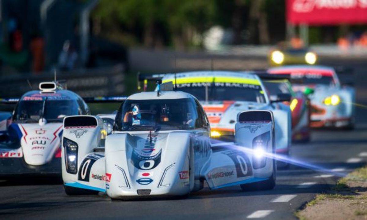 Ρεκόρ ταχύτητας για το Nissan ZEOD RC (VIDEO)