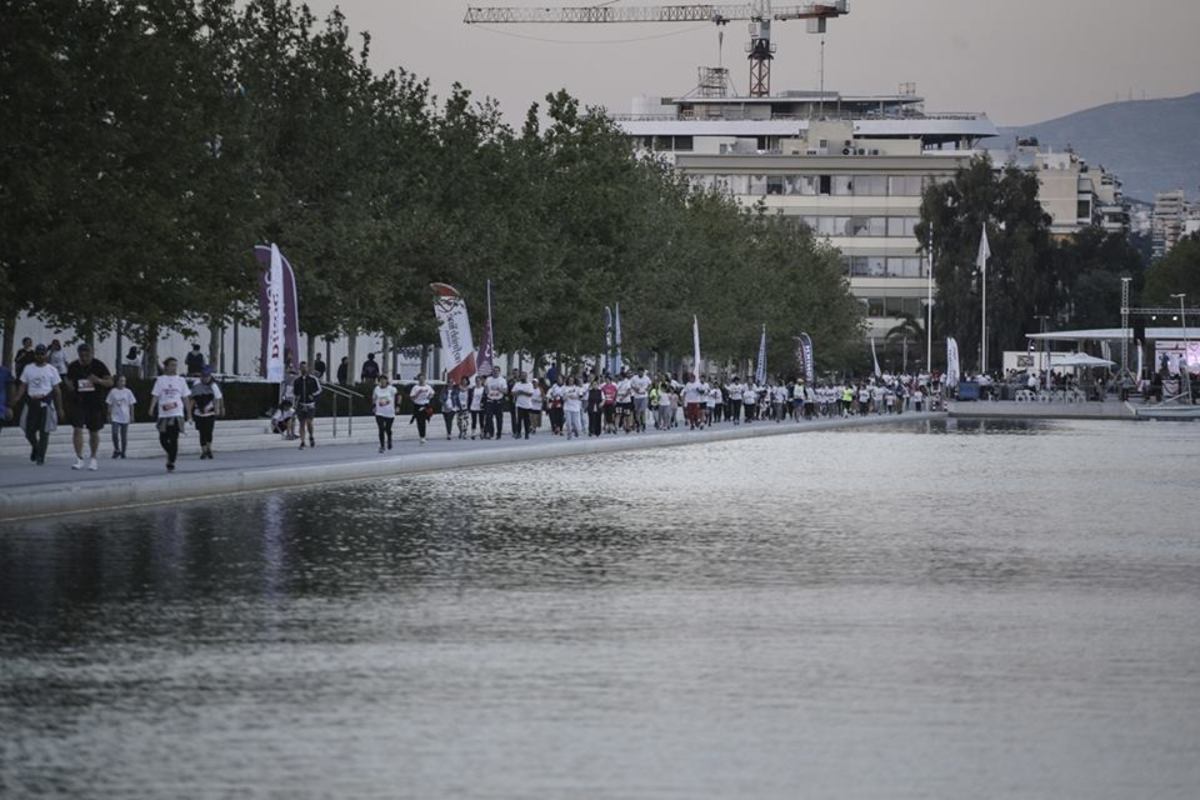 No Finish Line: Χιλιάδες δρομείς άρχισαν να τρέχουν για καλό σκοπό στο ΚΠΙΣΝ