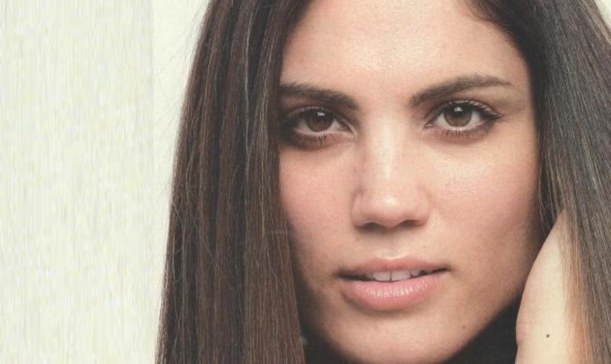 Δείτε χωρίς ρετούς και χωρίς μακιγιάζ διάσημες Ελληνίδες! Φωτογραφίες