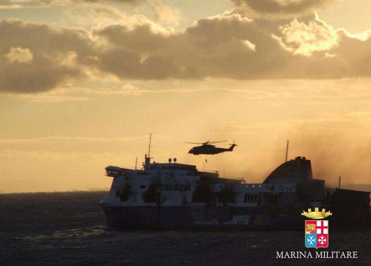 Norman Atlantic: Ανείπωτη τραγωδία με 8 νεκρούς και 37 αγνοούμενους – Αγωνιώδεις έρευνες στο κουφάρι του πλοίου