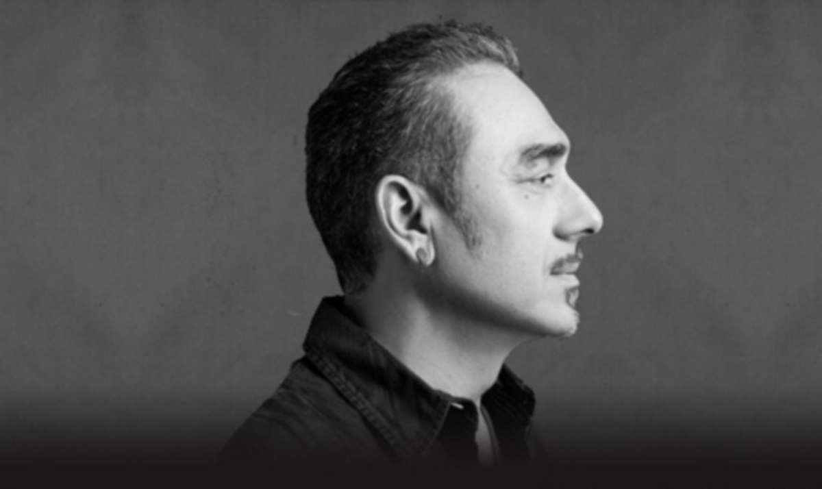 Νότης Σφακιανάκης: Ποιος αντικετάστησε τη Δ. Βανδή στο Έναστρον;