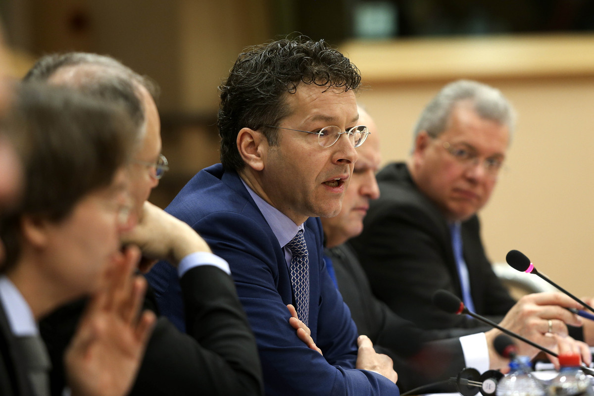 Ο Ντάισελμπλουμ επιμένει! Εκτός από τις καταθέσεις μιλά για έλλειψη ρευστού