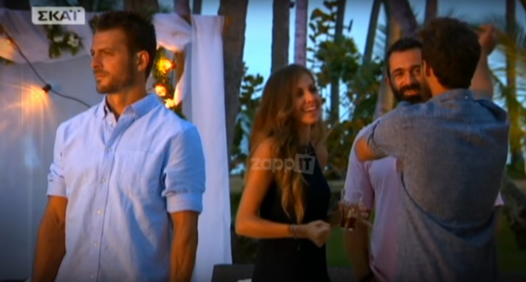 Μαχητές και Διάσημοι απομονώνουν τον Γιώργο Αγγελόπουλο μετά την ένωση στο Survivor! [vid]