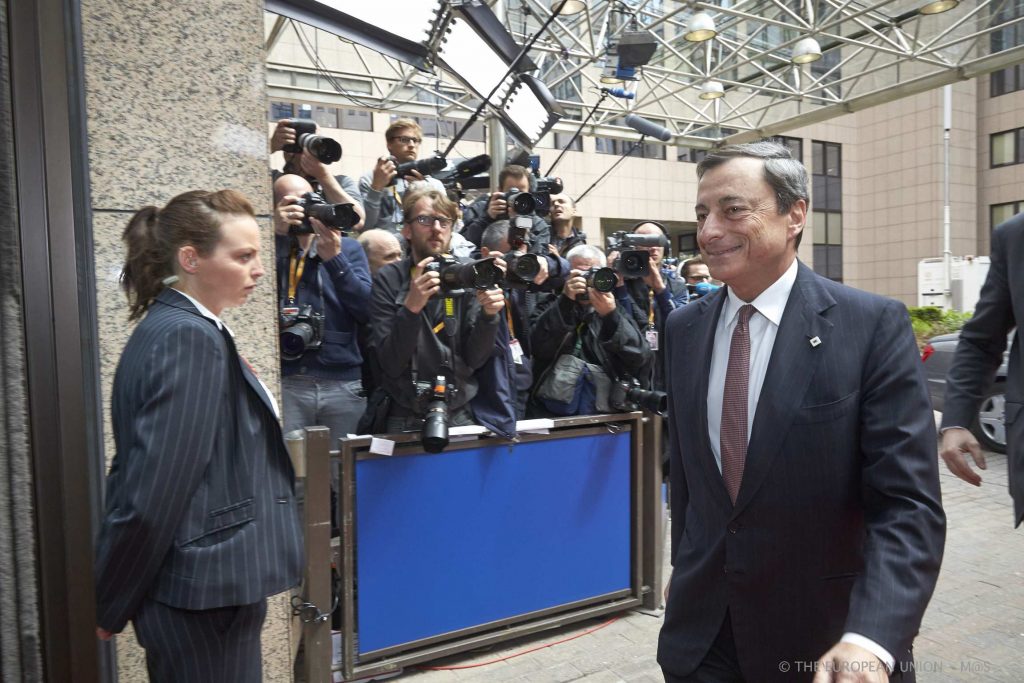 Μάριο Ντράγκι: Πρέπει να αναγνωριστεί η πρόοδος της Ελλάδας