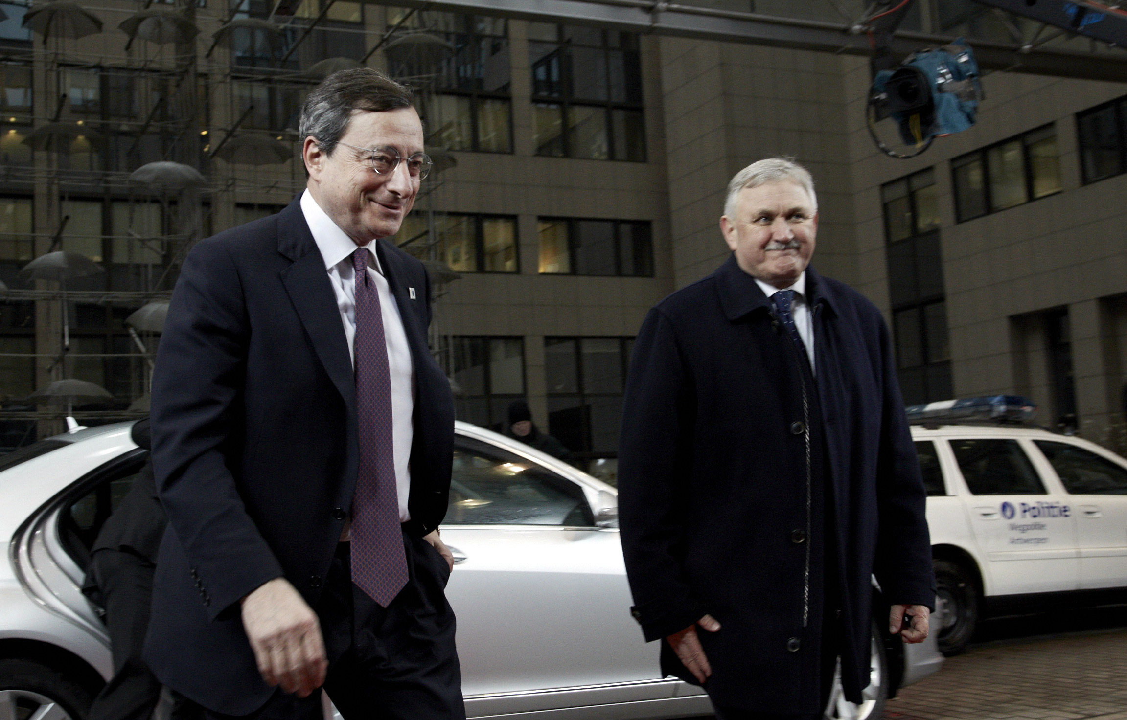 ΕΚΤ: Εξετάζει ποιές ελληνικές τράπεζες είναι βιώσιμες