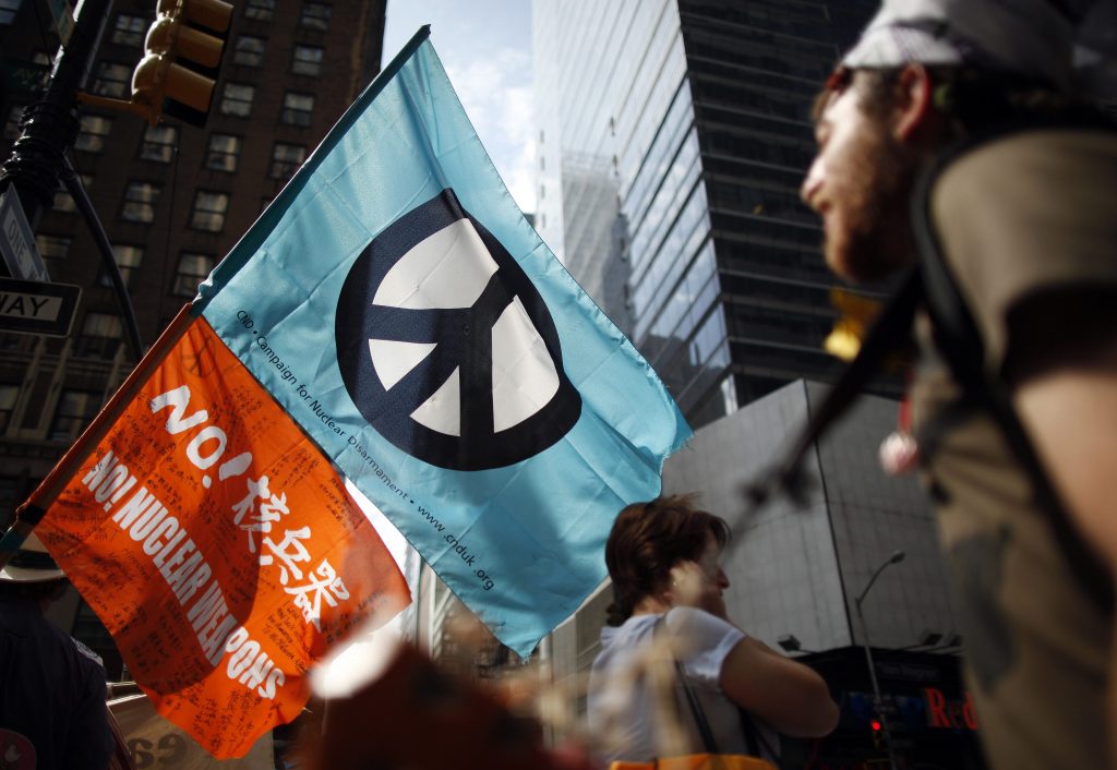 Διαδηλωτές συγκεντρώθηκαν στη Νέα Υορκή κατά των πυρηνικών εξοπλισμών. ΦΩΤΟ REUTERS