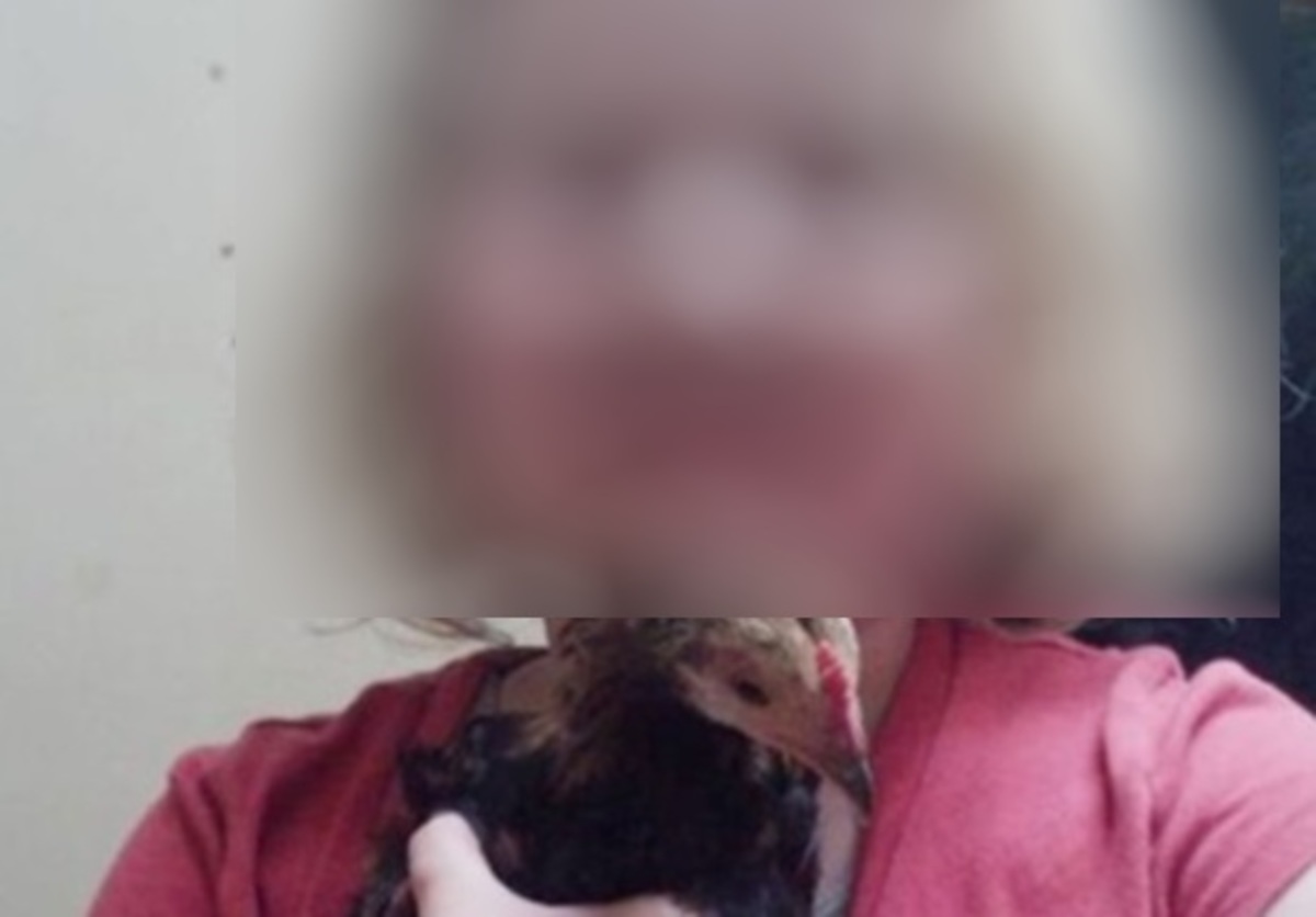 Πασίγνωστη τηλεοπτική περσόνα ετοιμάζεται να φάει το κατοικίδιό της!