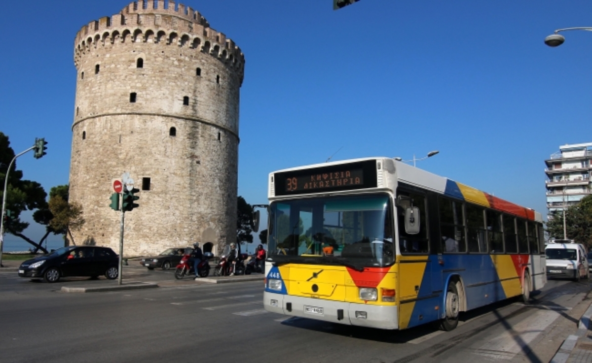 Συνεχίζουν την επίσχεση εργασίας οι εργαζόμενοι στον ΟΑΣΘ