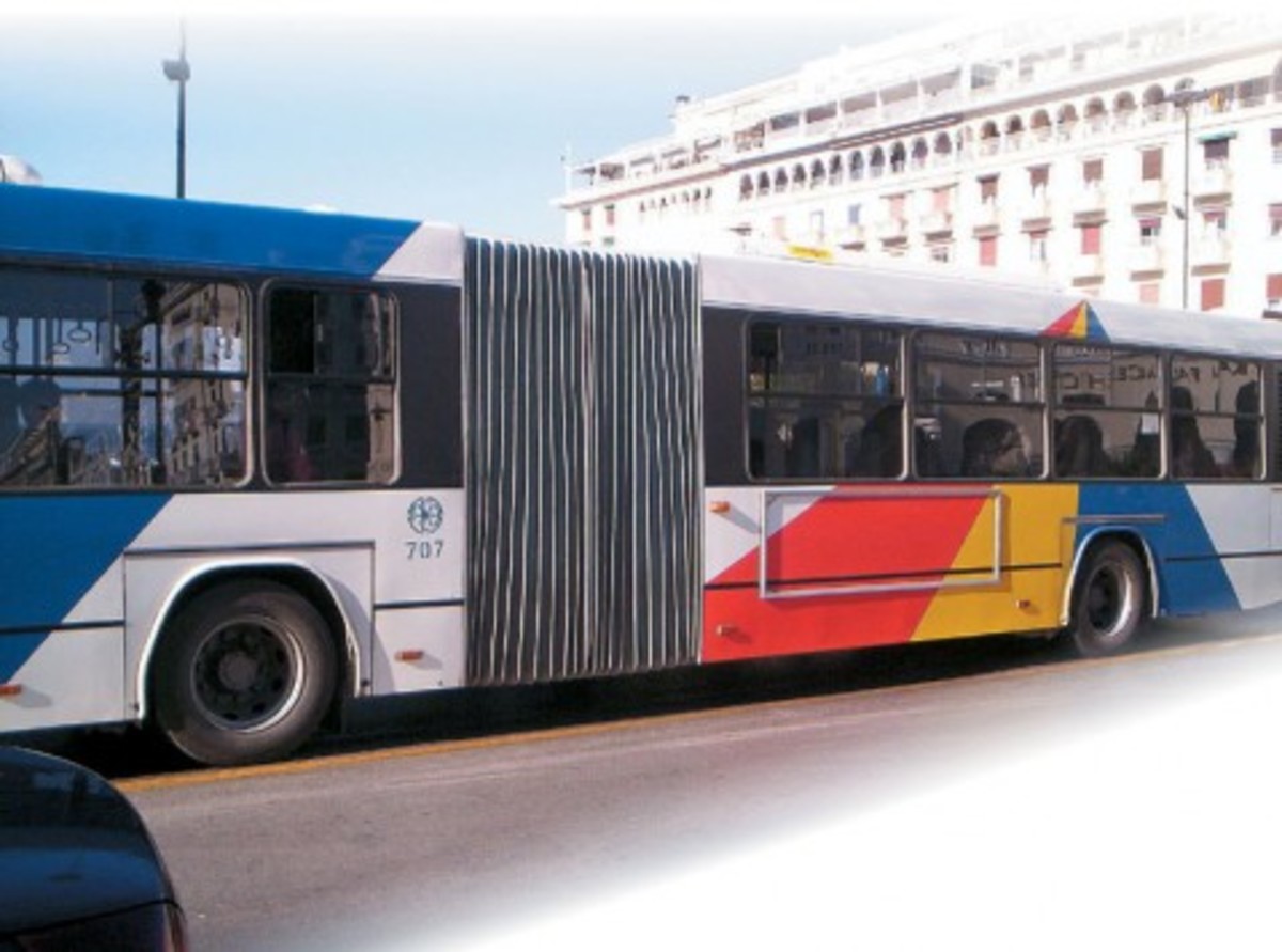 Θεσσαλονίκη: Βρήκαν τον οδηγό λεωφορείου που παρέσυρε, σκότωσε και εγκατέλειψε πεζό – “Δεν το κατάλαβα!”