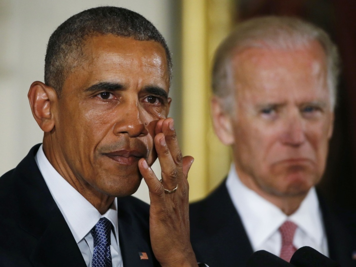 Ξέσπασε σε κλάματα ο Ομπάμα όταν μίλησε για τα όπλα – ΒΙΝΤΕΟ