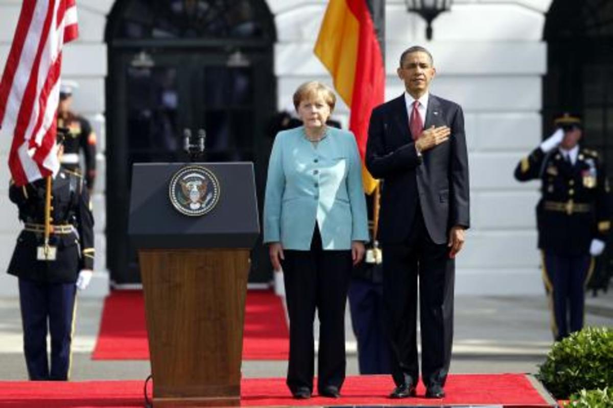 Ομπάμα προς Μέρκελ:”Χαλάρωσε τη λιτότητα,πάρε μέτρα ανάπτυξης, μας πας σε παγκόσμια ύφεση”