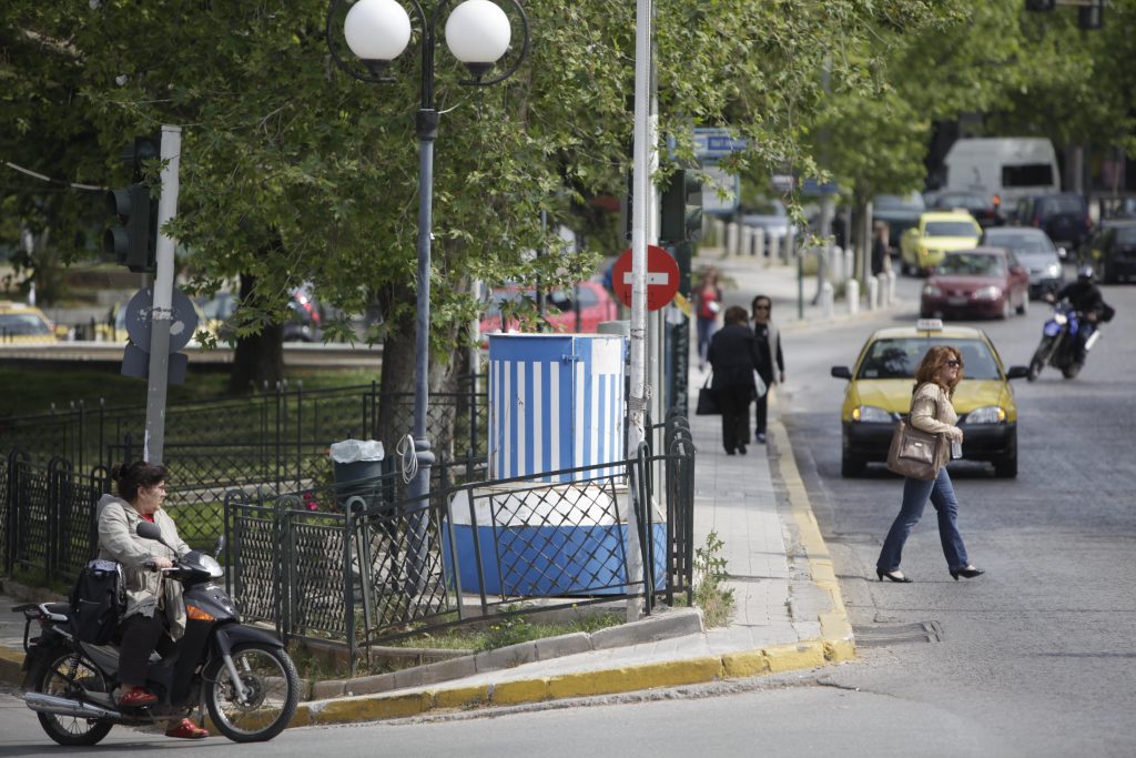 Αλλάζουν τα πάντα στον Κώδικα Οδικής Κυκλοφορίας – Προβλέπουν μείωση προστίμων για τις τροχαίες παραβάσεις – Τι θα συμβεί με τις εξετάσεις