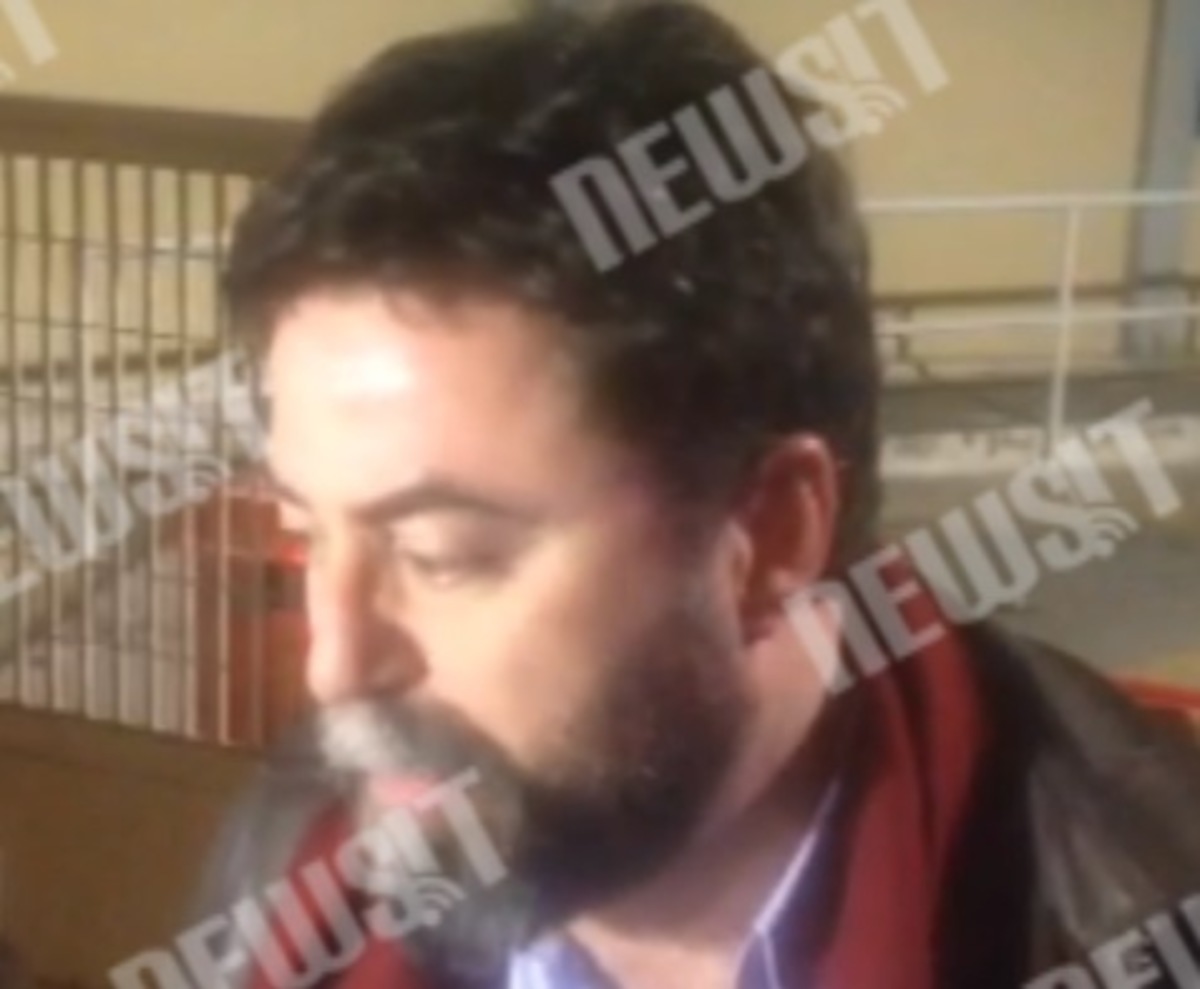 Ξυλοκόπησαν τον βουλευτή Οικονόμου