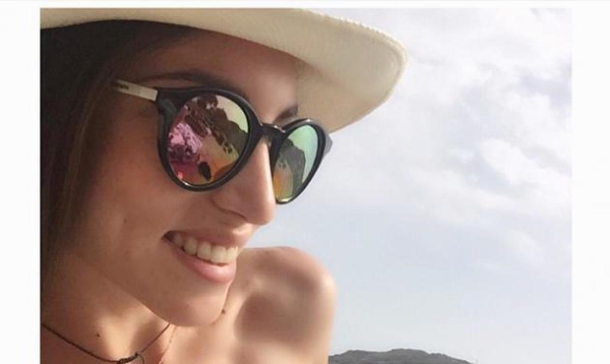 Αθηνά Οικονομάκου: Σέξι εμφανίσεις με μαγιό!