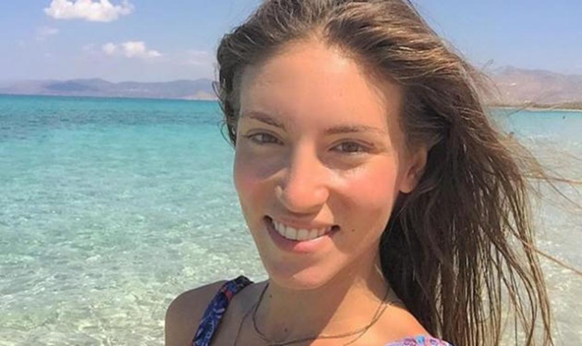 Αθηνά Οικονομάκου: Σέξι ακόμη κι όταν κάνει yoga!