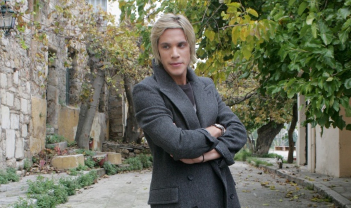 Ο Ν. Οικονομόπουλος πραγματοποίησε την ευχή της μικρής Μαρίνας! Βίντεο