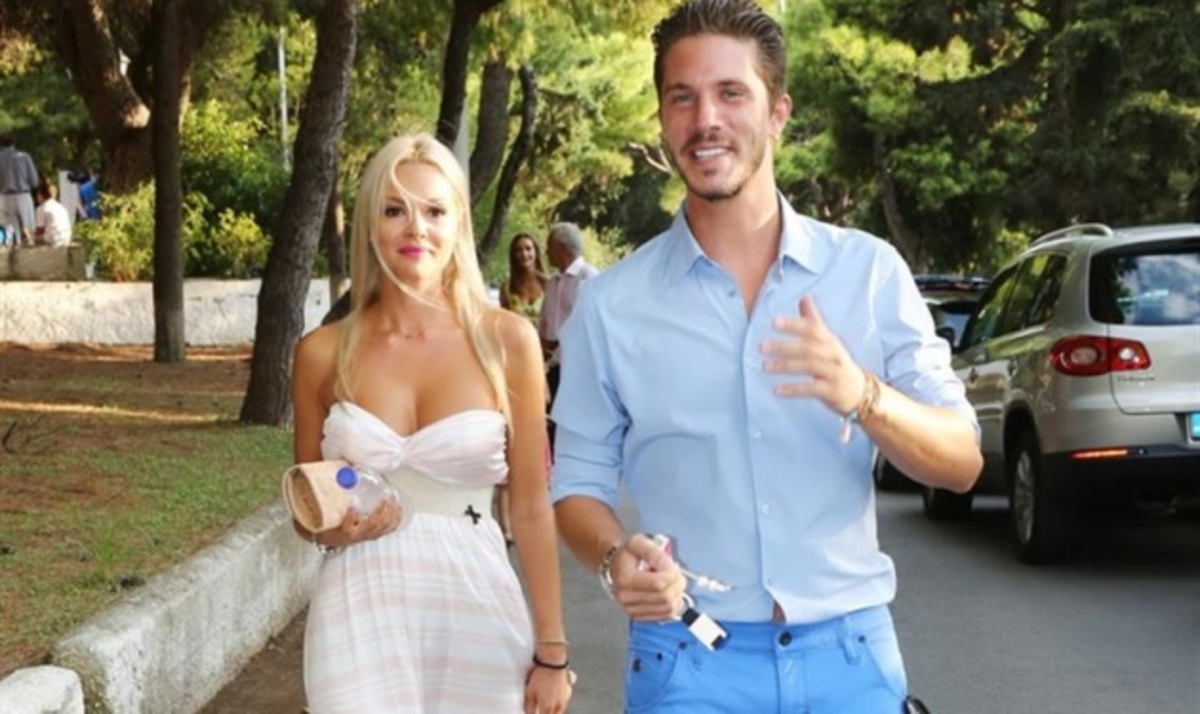 Τίτλοι τέλους για τον Νίκο Οικονομόπουλο και την Βίκυ Κάβουρα