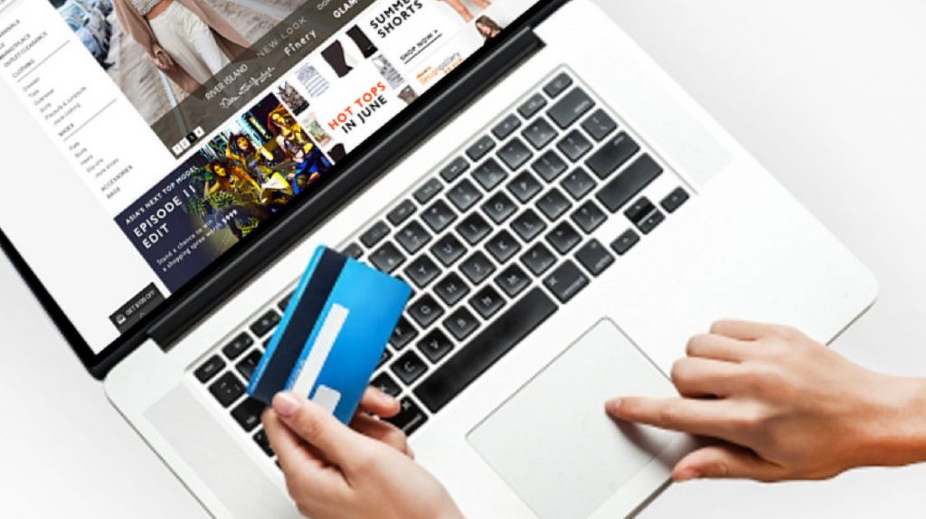 Ποιες είναι οι τάσεις των χρηστών σε online αγορές και τραπεζικές συναλλαγές