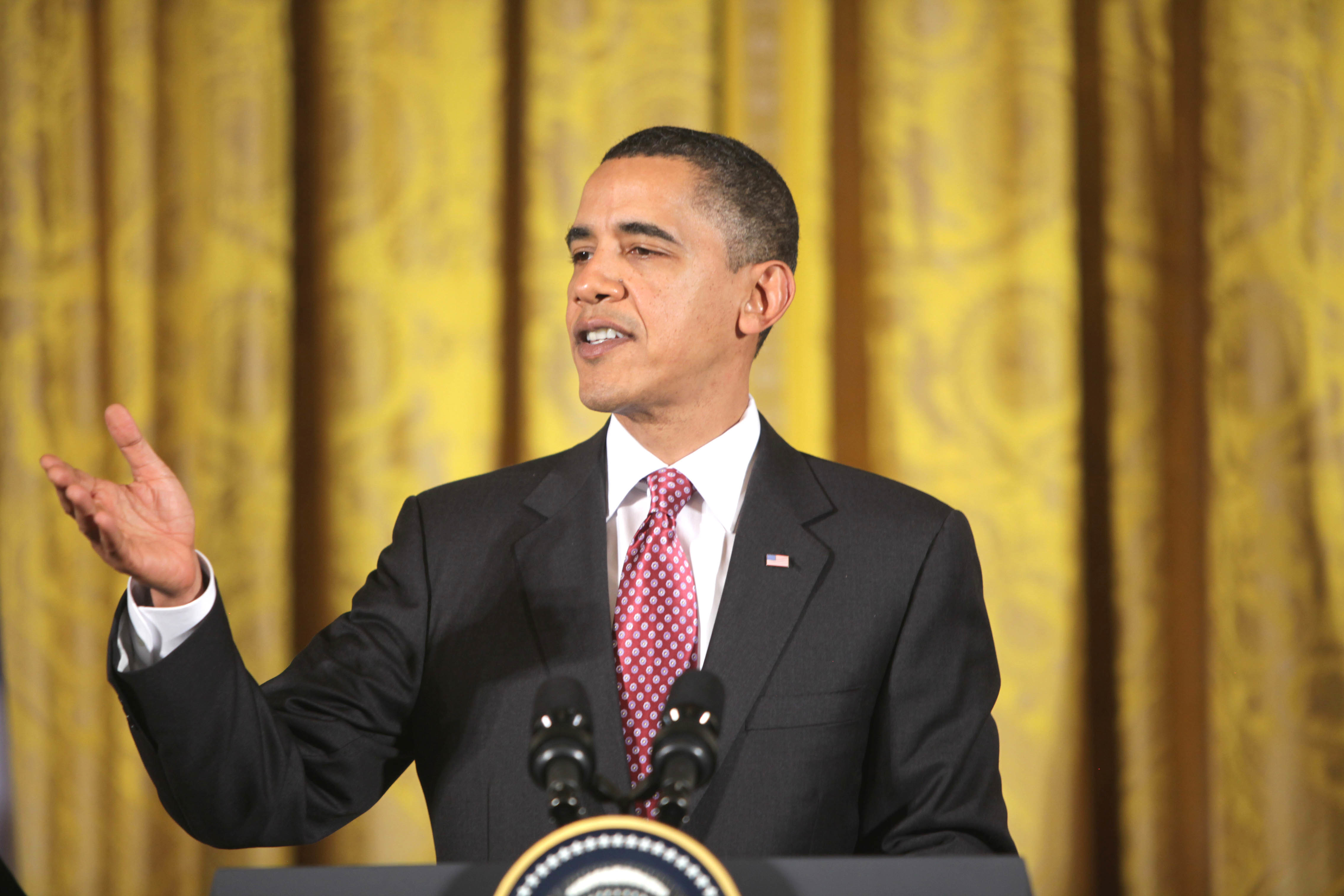 Περικοπές εξόδων ετοιμάζει ο Ομπάμα