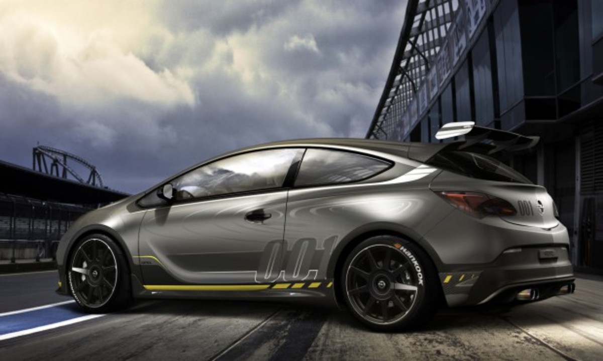 Opel: Ετοιμάζει το ταχύτερο Astra δρόμου όλων των εποχών