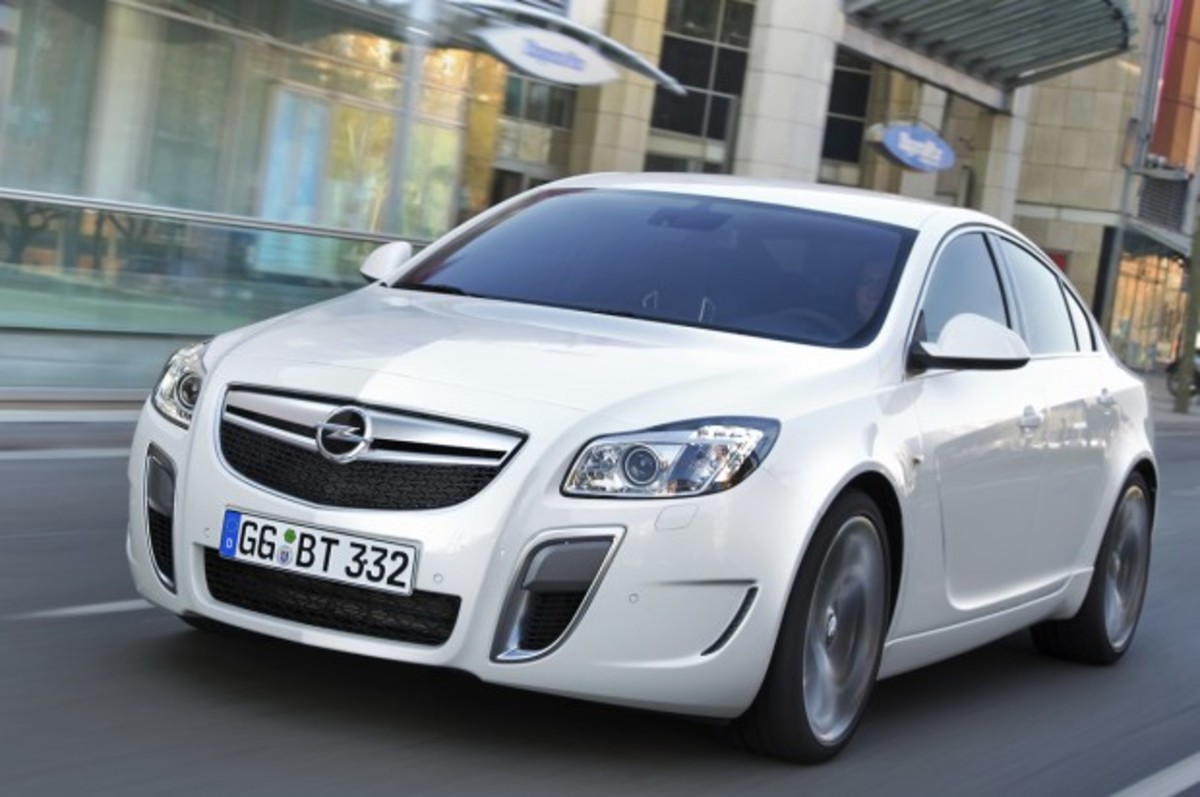 Ανανέωση για το Opel Insignia OPC