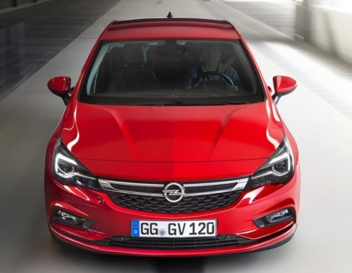 Επίσημα αποκαλυπτήρια για τη νέα γενιά του Opel Astra
