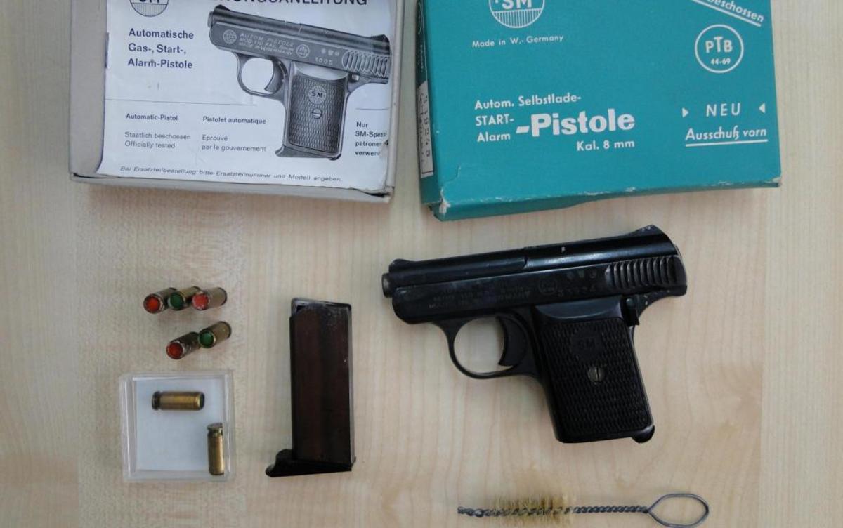 Τα όπλα που βρήκαν οι αστυνομικοί - ΦΩΤΟ ΕΛ.ΑΣ.