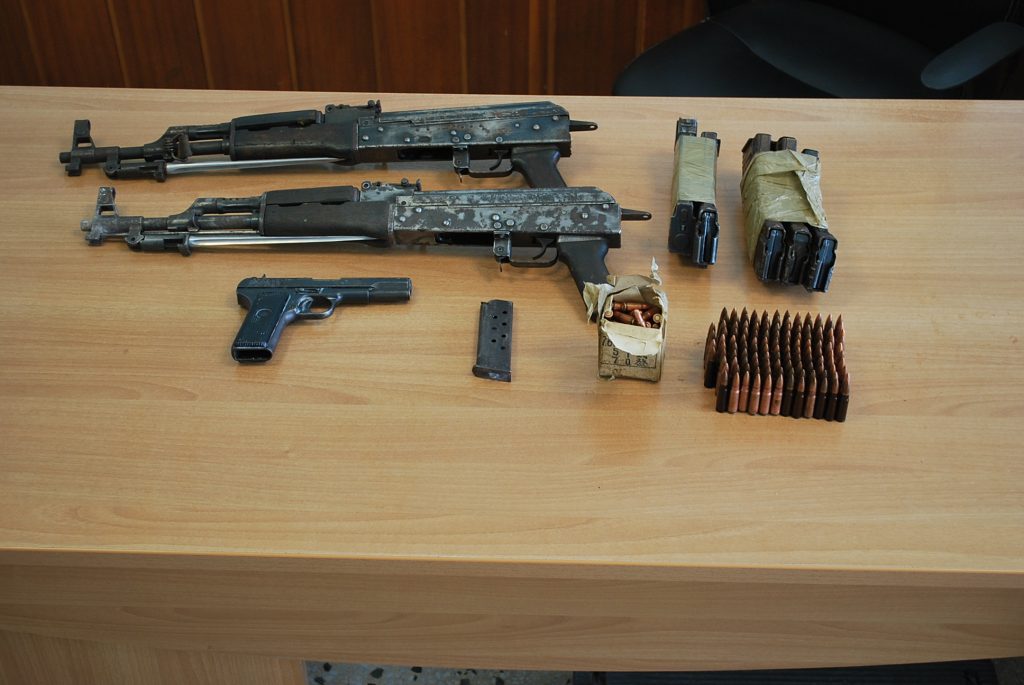 Θεσπρωτία: Kυκλοφορούσε με σάκο-“οπλοστάσιο”