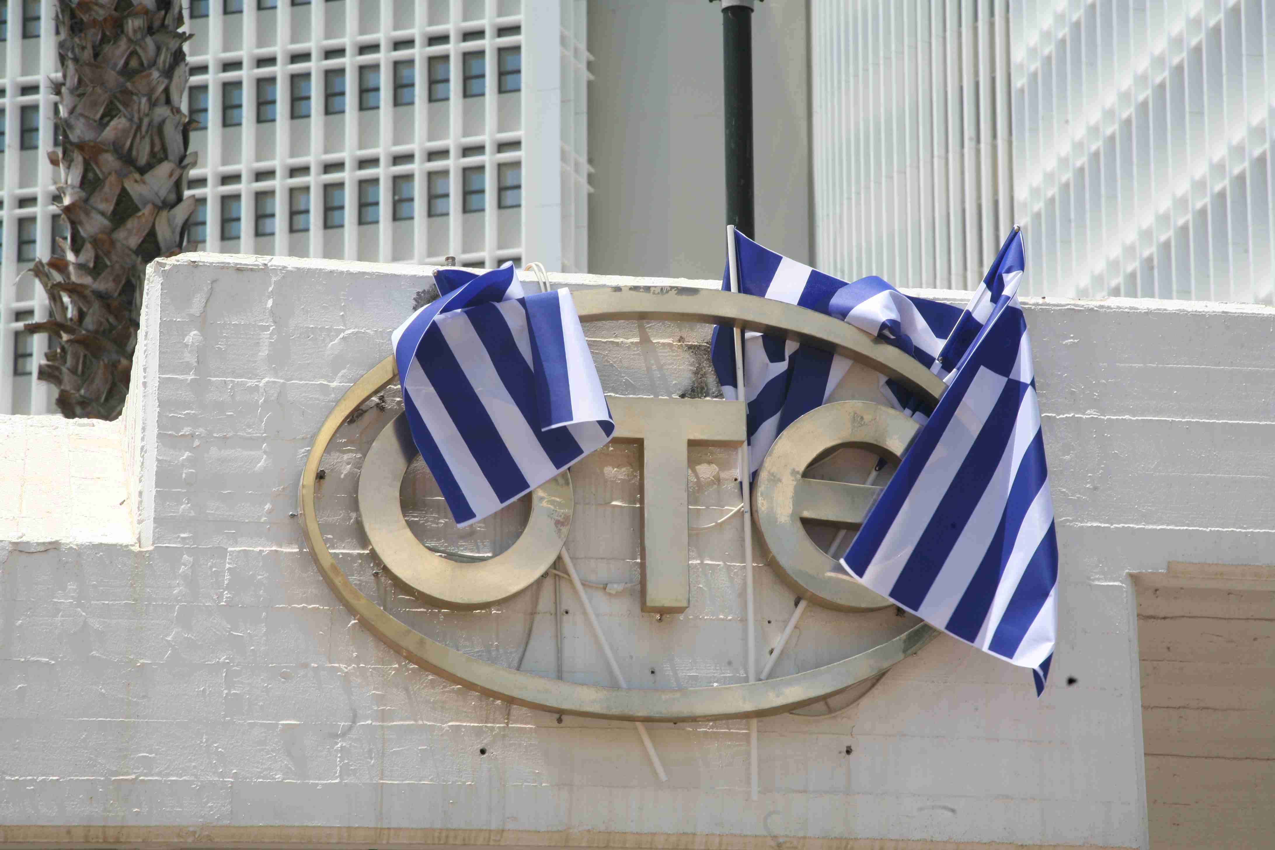 Επιβεβαιώση μέσω της Επιτροπής Κεφαλαιαγοράς των συζητήσεων μεταξύ OTE και Forthnet