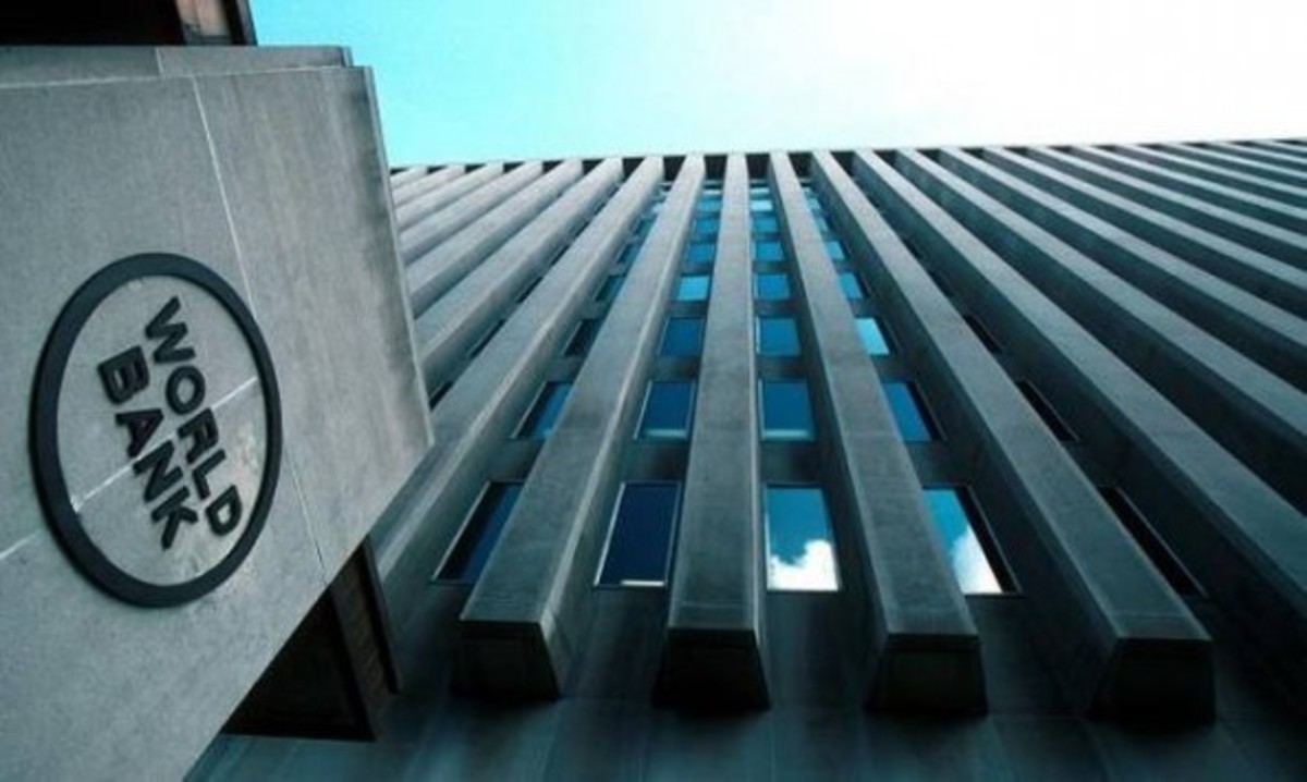 Μετά τη Νότια Κορέα και η Ελλάδα ζήτησε χρήματα από την Παγκόσμια Τράπεζα – Τι σημαίνει αυτό για τις ιδιωτικές επιχειρήσεις