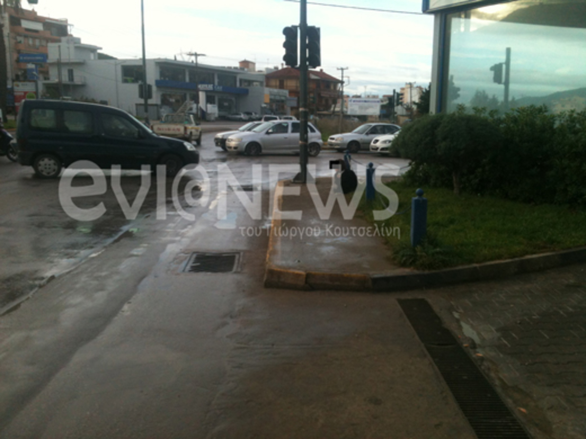 4χρονα αγγελούδια νηστικά μέσα στο κρύο ζητιανεύουν στα φανάρια