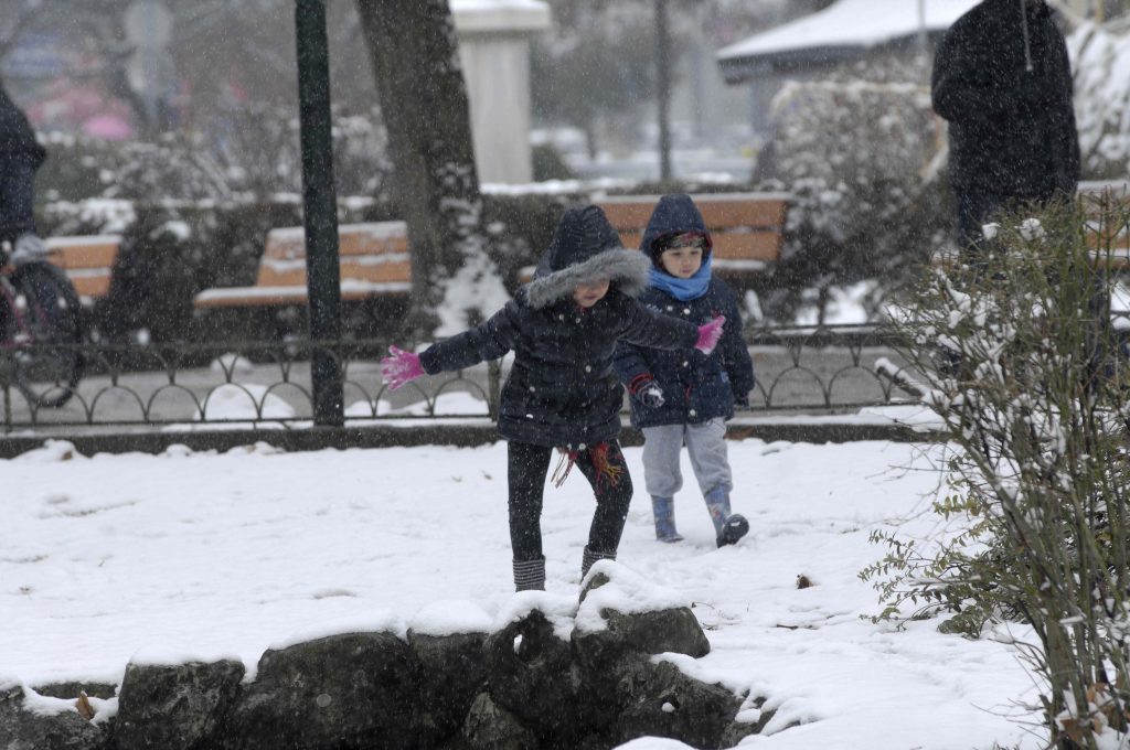 Πως να ντύνετε τα παιδάκια όταν κάνει κρύο