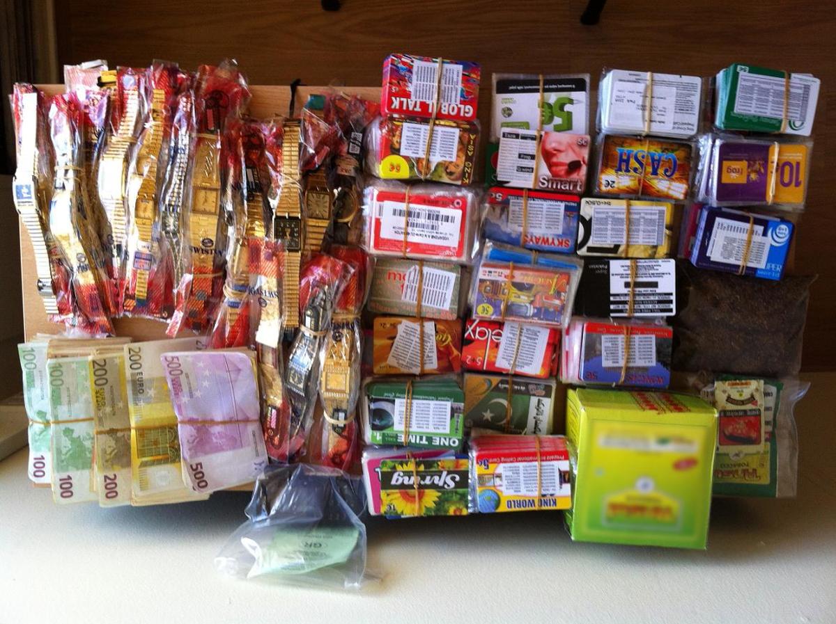 Χειροπέδες σε δύο Πακιστανούς για λαθρεμπόριο – ΦΩΤΟ