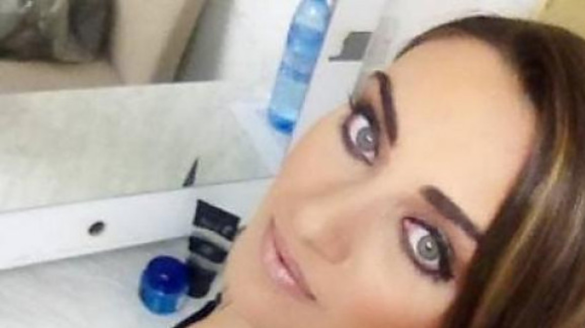Γονατίζει το Instagram η Τζώρτζια Παναγή με το σέξι βιντεάκι της σε slow motion!