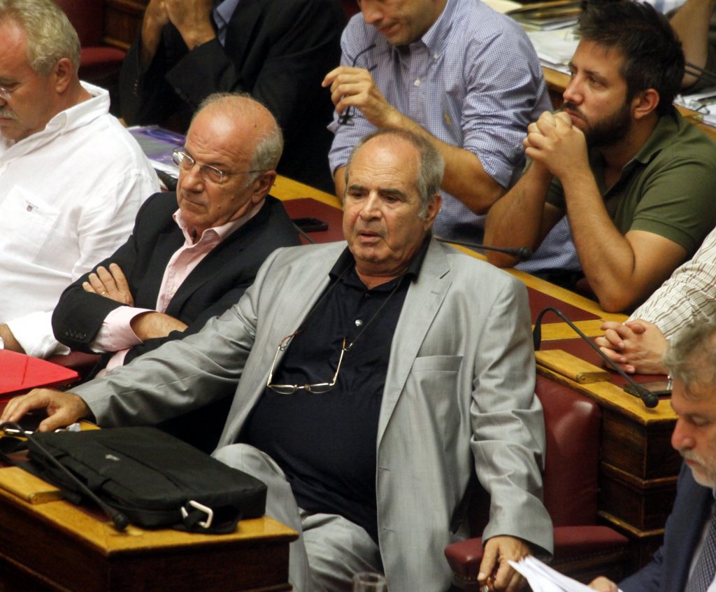 Παναγούλης: Βραβείο νεοναζί στον Δένδια
