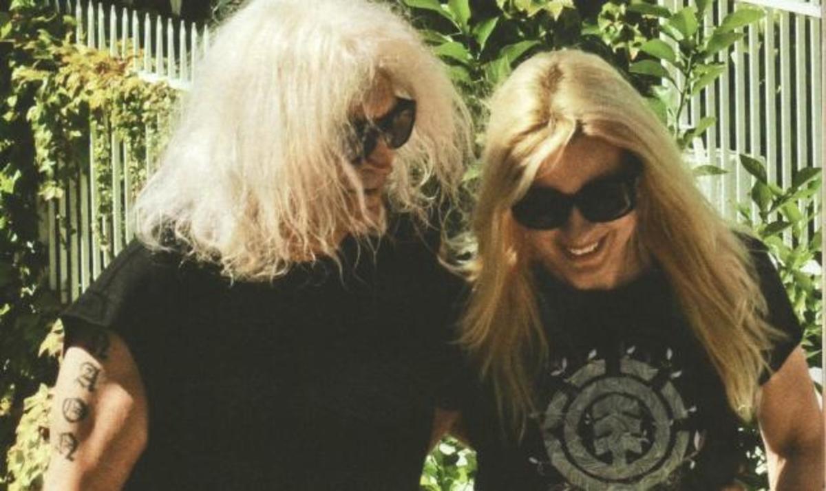 Ν. Καρβέλας – Α. Πάνια: Χαλαρή βόλτα πριν την πρεμιέρα της παρουσιάστριας!