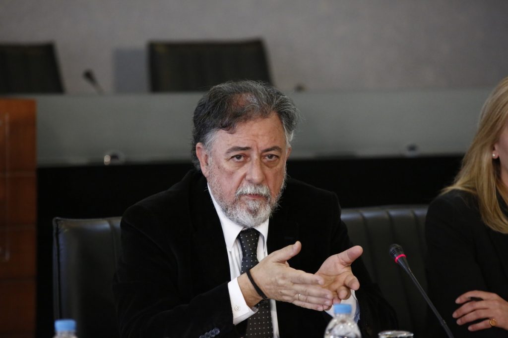 Το ΠΑΣΟΚ στηρίζει τον “συνυπεύθυνο” Πανούση