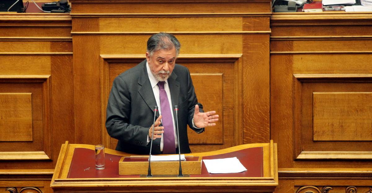 Μήνυμα Πανούση στην ΕΛ.ΑΣ: Εάν υπάρχουν θύλακες της Χρυσής Αυγής παρακαλώ να αυτοδιαλυθούν αλλιώς…