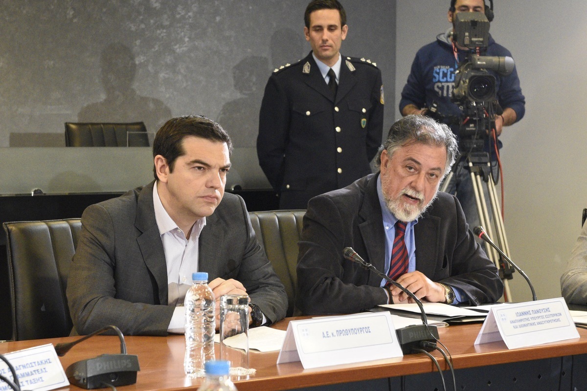 Στον Άρειο Πάγο “στέλνει” ο Τσίπρας τον Πανούση – “Θα πάω τη Δευτέρα” απαντά ο πρώην υπουργός