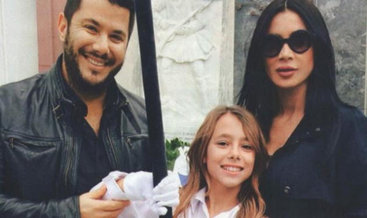 Πάολα: Με κόκκινες γόβες και τον πρώην σύζυγό της στο σχολείο της κόρης της!