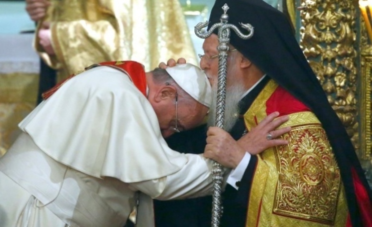 Φανάρι προς Αθήνα για επίσκεψη Πάπα: Δυστυχώς δε μας προλάβατε