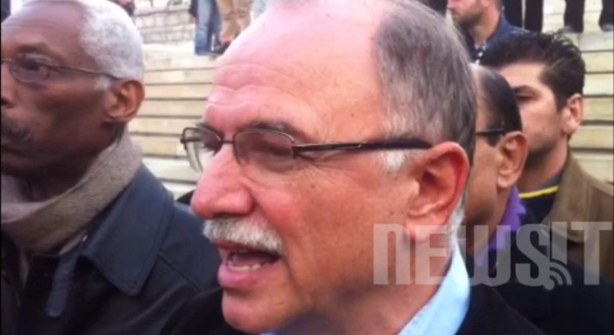 “Να απομονωθούν οι ναζί”