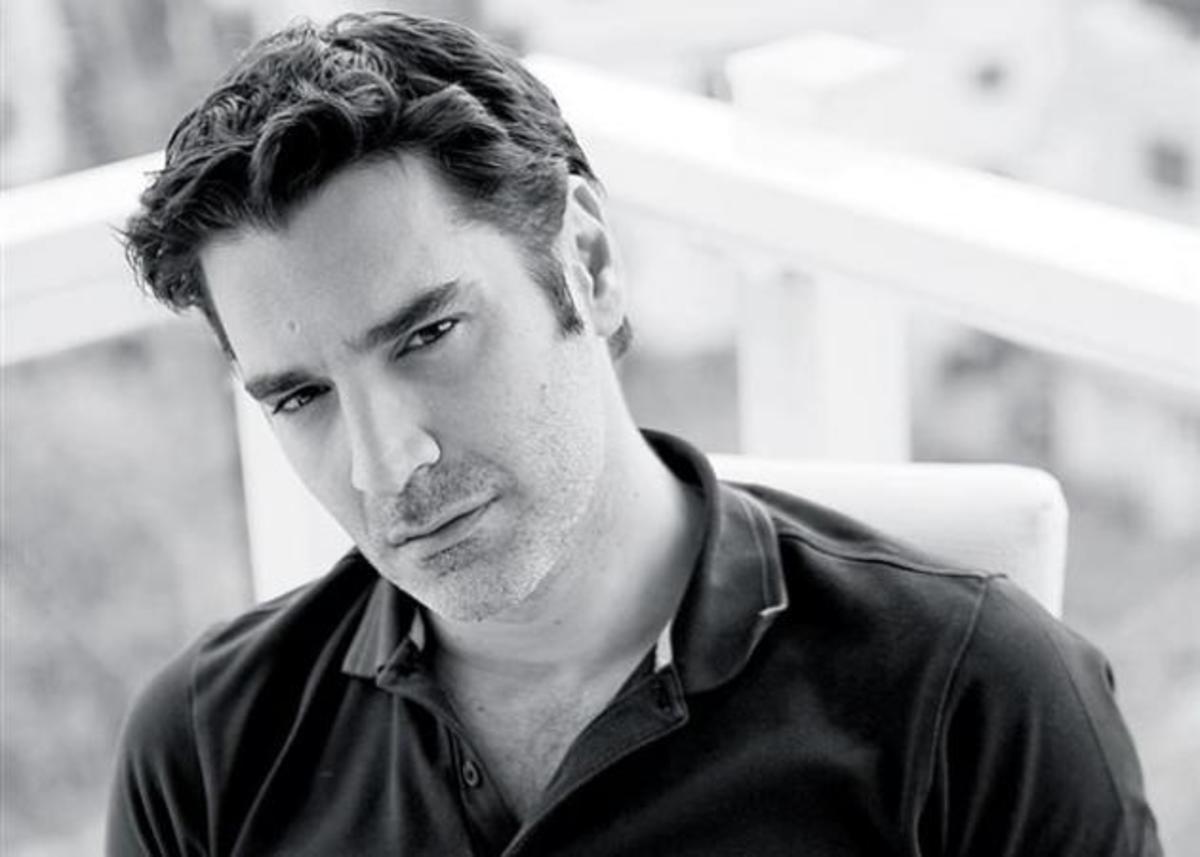 Χριστόφορος Παπακαλιάτης: Θα ανοίξει καφέ στα Χανιά!