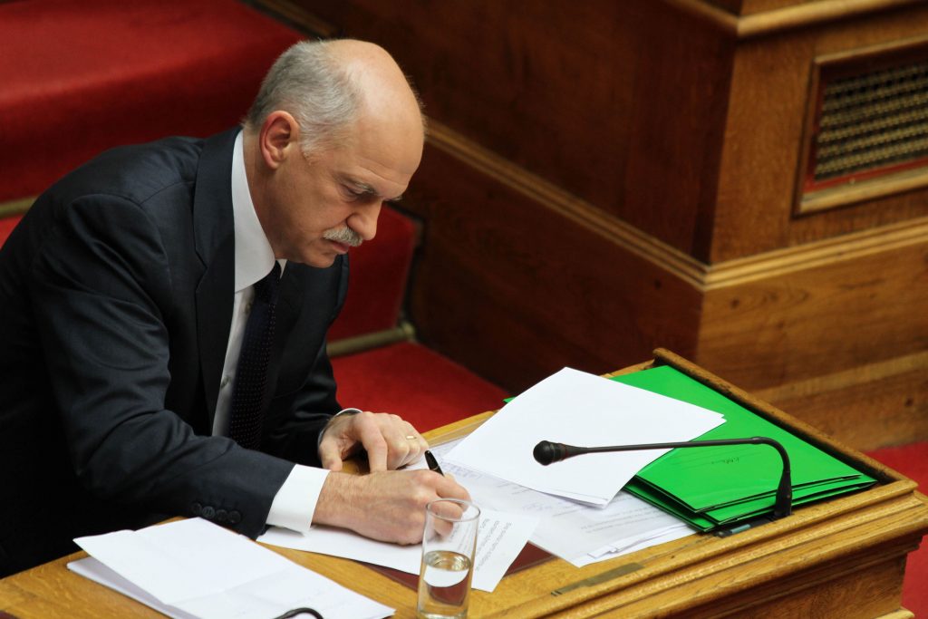 Η απάντηση με υπαινιγμούς στον Σημίτη από τον Γ. Παπανδρέου