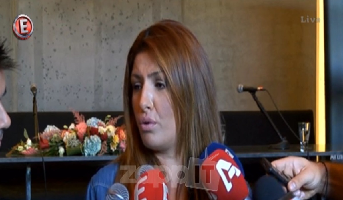 Τι απάντησε η Έλενα Παπαρίζου στα σχόλια για τα κιλά της;