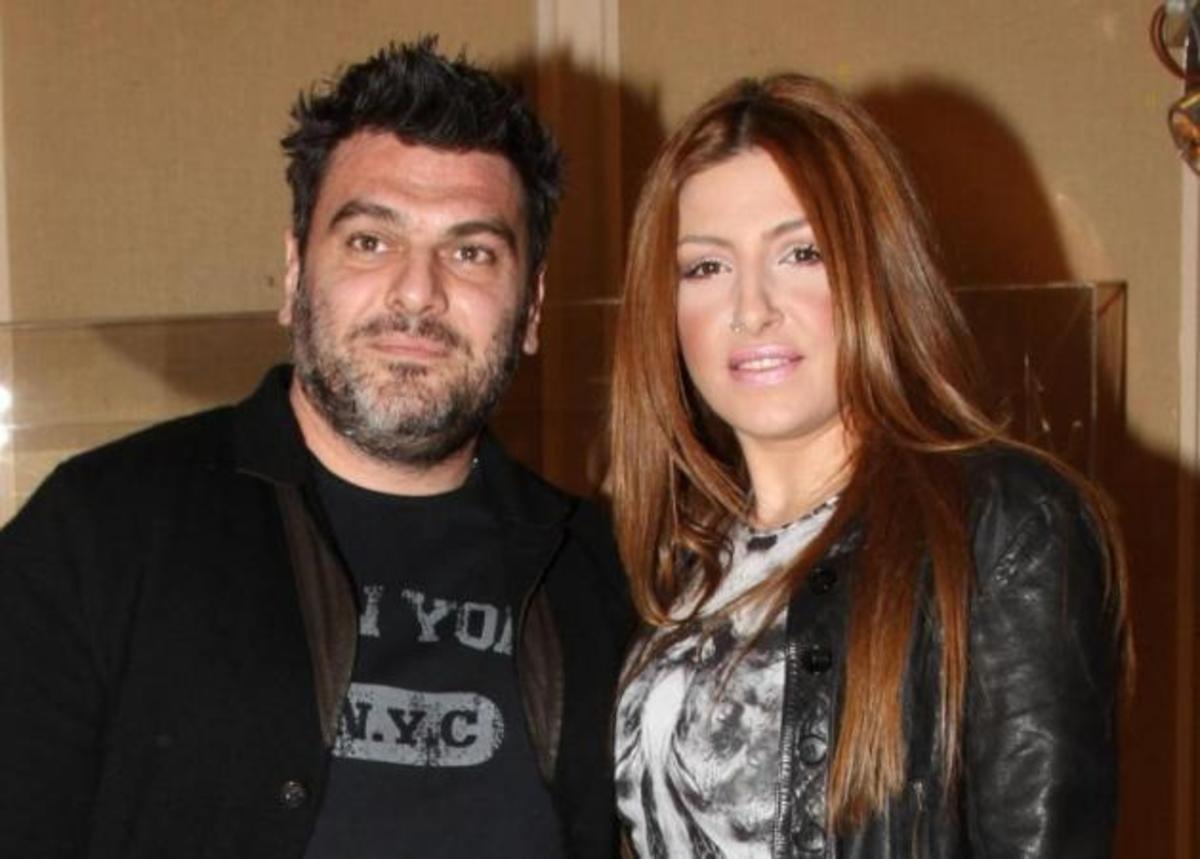 Στα “μαχαίρια” με τον πρώην η Έλενα Παπαρίζου – “Πόλεμος” για τη μεζονέτα στη Γλυφάδα!